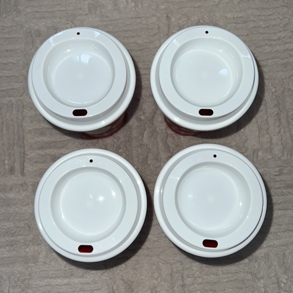 Bundle of 4 Starbucks holiday reusable cups and lids, 2023, new condition - Picture 5 of 16